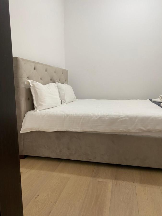 City Center Glam Apartments Palas Iasi Ngoại thất bức ảnh