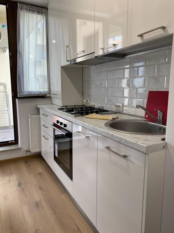 City Center Glam Apartments Palas Iasi Ngoại thất bức ảnh