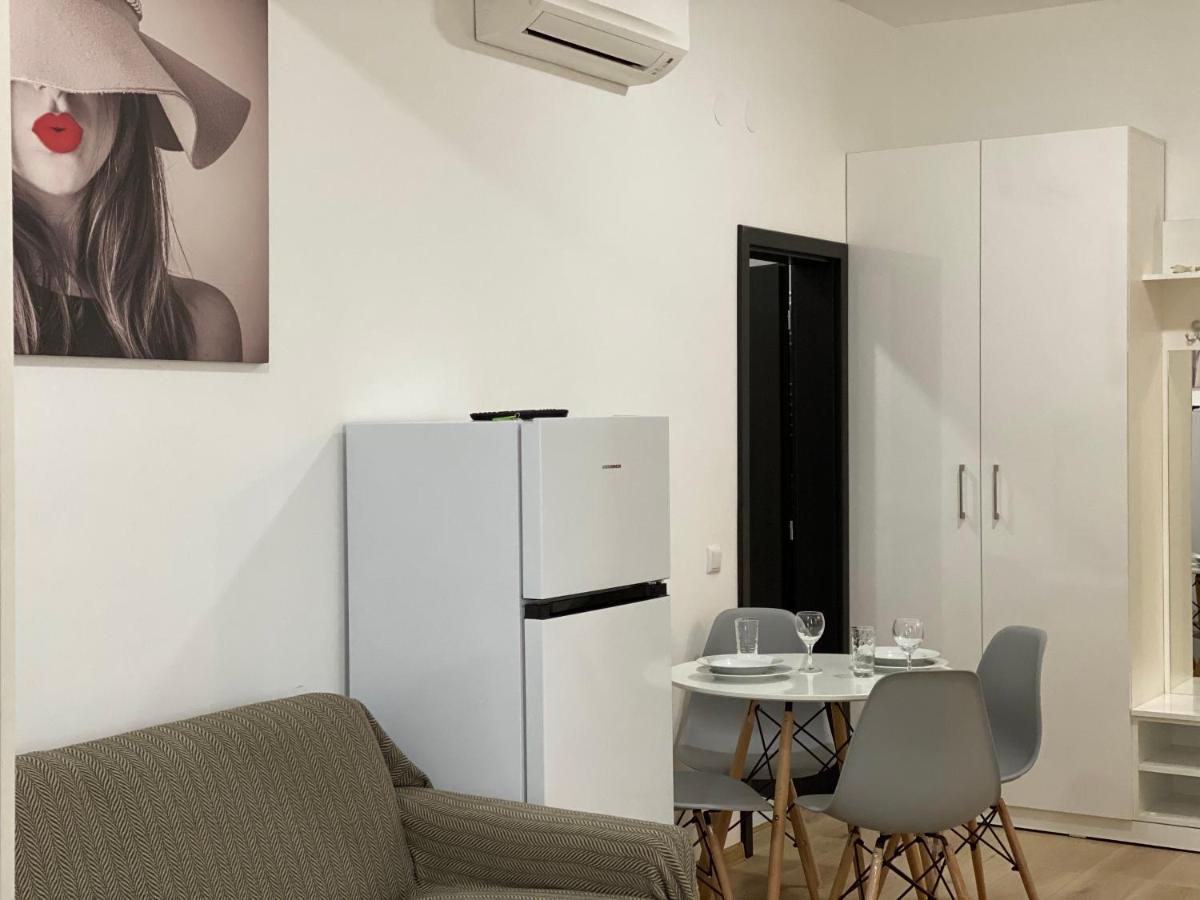 City Center Glam Apartments Palas Iasi Ngoại thất bức ảnh